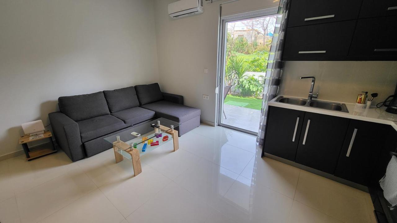 Konnet Apartment Rhodes City Exterior foto